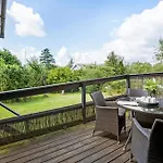 6 Bedroom Lovely In
