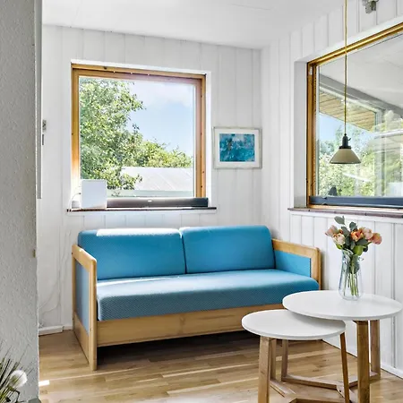 6 Bedroom Lovely In Nyaraló