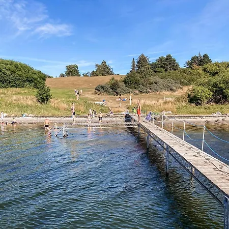 6 Bedroom Lovely In Nyaraló