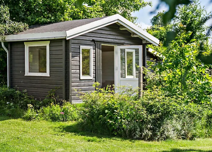 6 Bedroom Lovely In Skibby